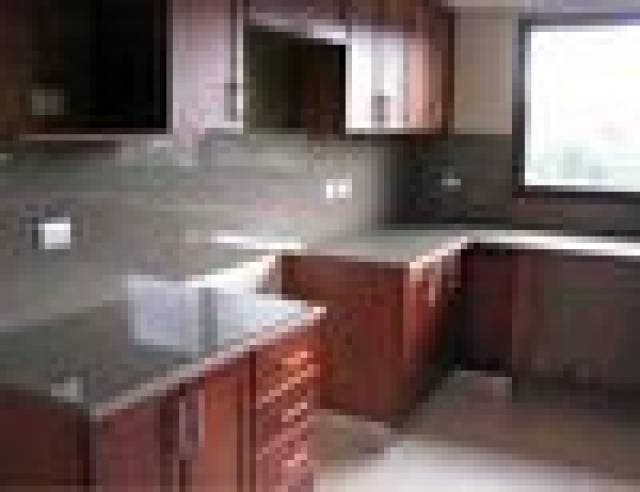 CITYMAX DIAMOND ALQUILA ELEGANTE Y MODERNO APARTAMENT0 EN ZONA 15 - Miniatura 3