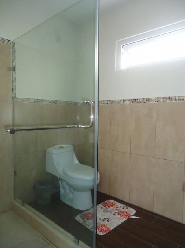 CITYMAX DIAMOND VENDE PRECIOSA CASA EN ZONA 16 - Miniatura 6