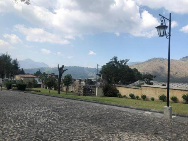 VENDO TERRENO EN EL CASCO DEL CERRO OPCIÓN DE FINANCIAMIENTO - Miniatura 5