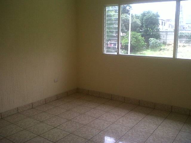 Ultima Casa nueva en condominio en Las Ninfas, Amatitlan - Image 4