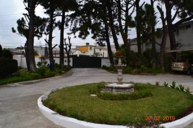 Casa gigante en renta en san cristobal - Image 1