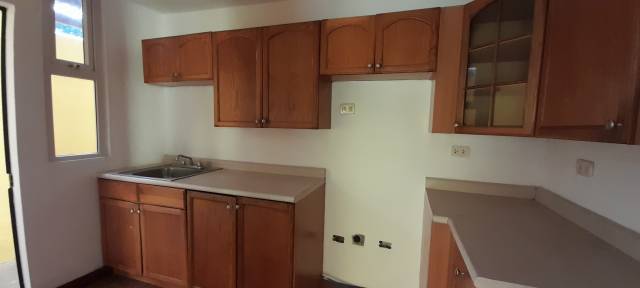 CASA EN VENTA EN EL CENTRO DE SAN LUCAS - Image 3
