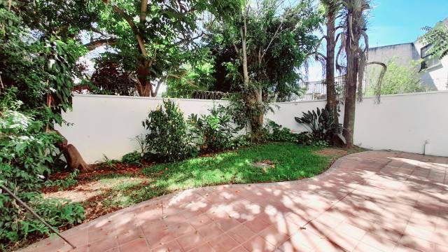 Apartamento en renta en zona 13 avenida hincapie - Image 2