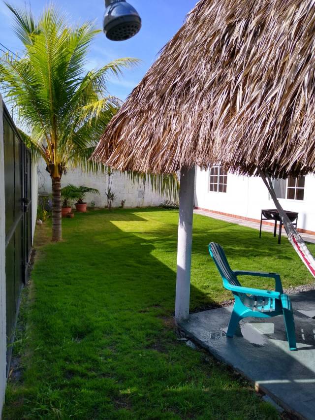 Bella casa en Monterrico - Image 2