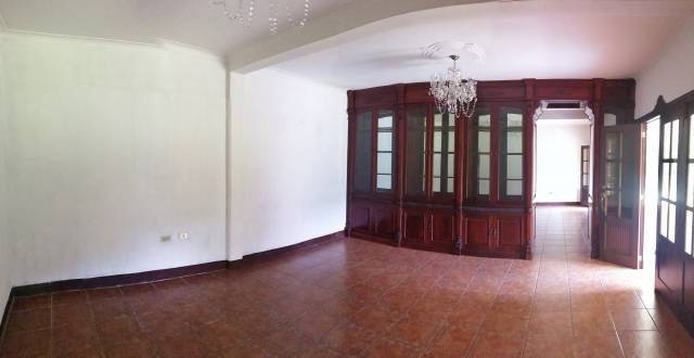 Rento Casa en San Bartolome Milpas Altas - Image 1