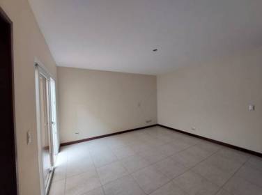 CityMax-Gold vende casa en San José Pinula - Image 1