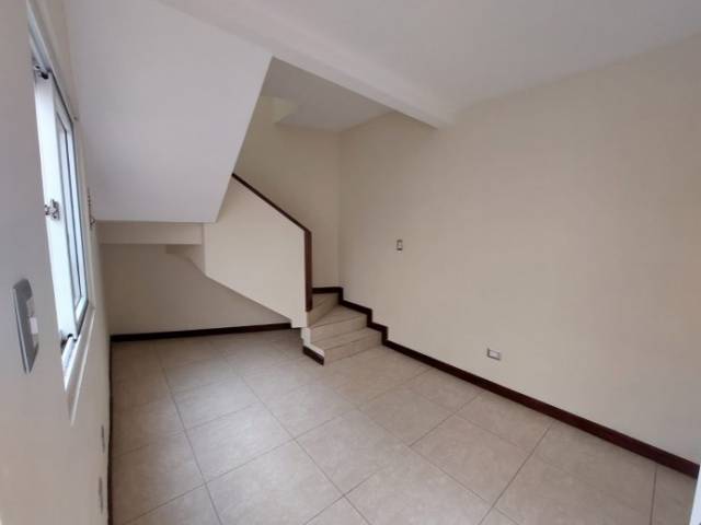 CityMax-Gold vende casa en San José Pinula - Miniatura 5