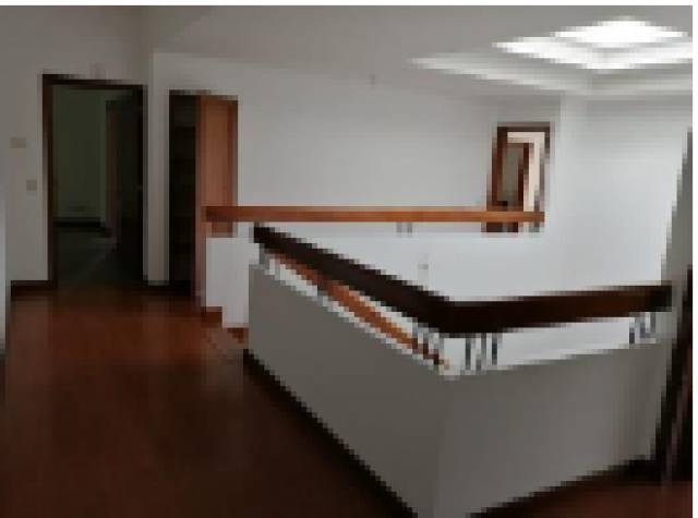 VENTA DE CASA EN EXCLUSIVO CONDOMINIO CARRETERA AL SALVADOR - Image 4