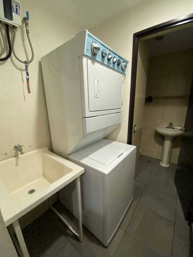 RENTA DE APARTAMENTO EN ZONA 11 LAS CHARCAS - Image 4