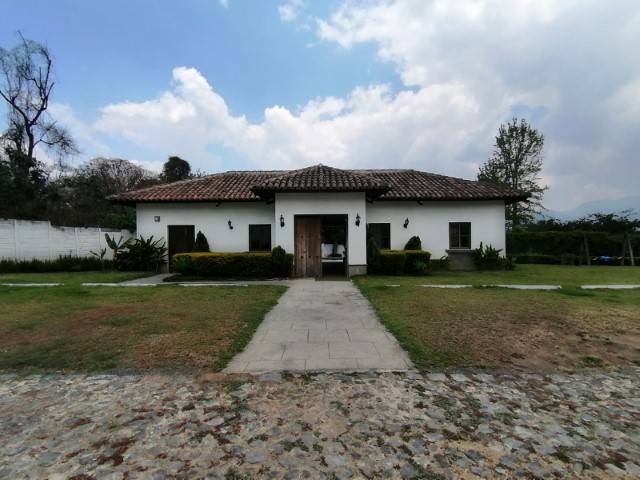 Terreno en Venta Residenciales El Cafetal Ciudad Vieja - Miniatura 3