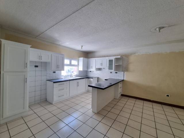Apartamento en Venta en Zona 2, Ciudad Guatemala - Image 4