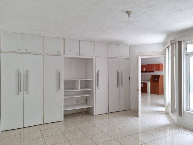 Apartamento en Renta Zona 15 San Lázaro - Image 3