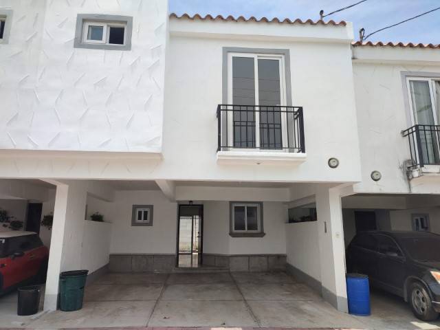 Casa en Venta Colonia Villas del Condado, Villa Nueva - Image 1
