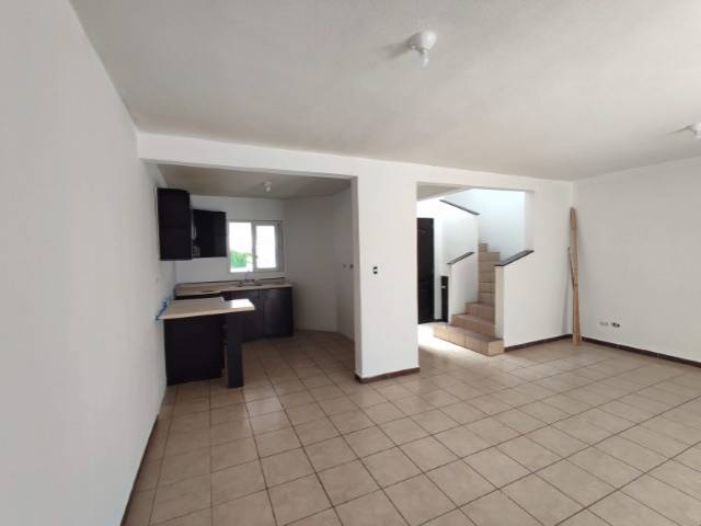 Casa en Venta Colonia Villas del Condado, Villa Nueva - Image 2