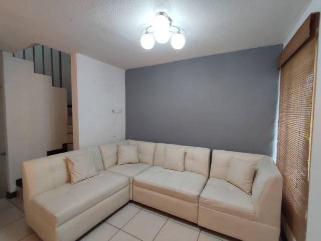 Casa en Renta Estilo Townhouse Zona 21 Ciudad - Miniatura 3