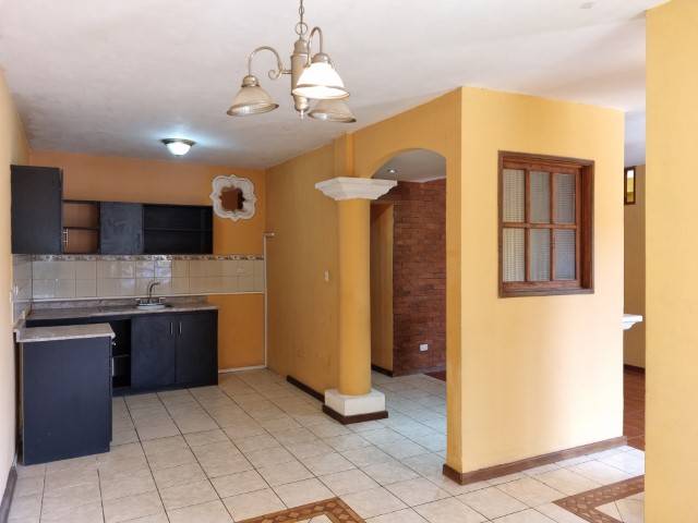 Casa en Venta Jardines de San Lucas IV Sacatepéquez - Image 5