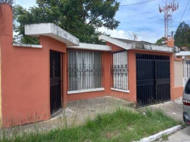 Casa en Venta Los Eucaliptos, San Miguel Petapa - Image 1