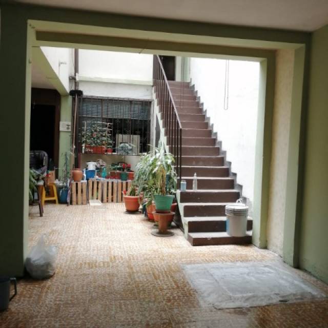 Casa grande en venta Barrio Moderno Zona 2 Guatemala - Miniatura 2