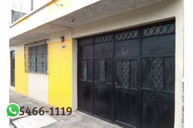 Vendo Casa en Zona 5 - Image 1