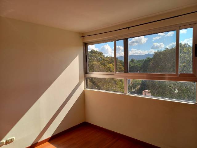 Apartamento en Venta Las Gemas Zona 11 Guatemala - Miniatura 6