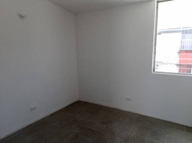 Casa en Venta Ribera del Río San Miguel Petapa - Image 5