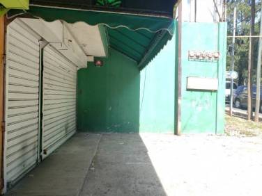 Local en Renta sobre Bulevar San Cristobal - Image 1