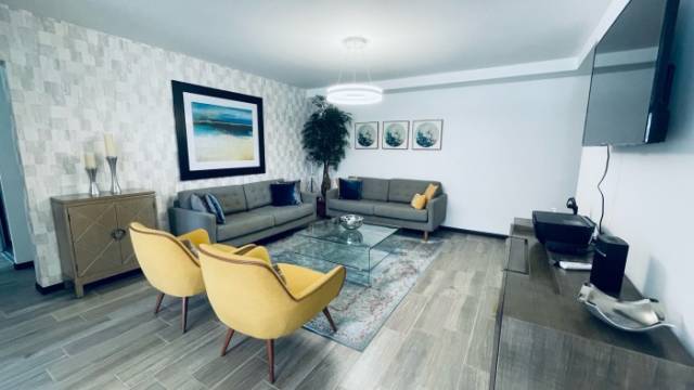 ¡HERMOSO APARTAMENTO EN ZONA 14, GUATEMALA! - Image 2