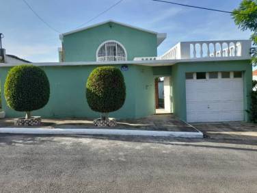 VENDO CASA EN CIUDAD SAN CRISTOBAL. - Image 1