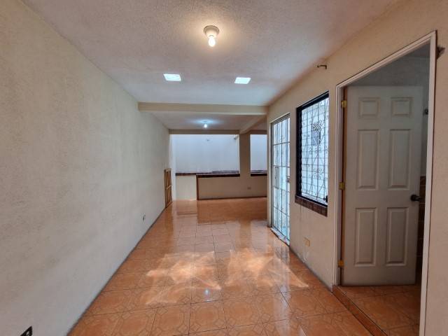 Vendo Casa en  Residenciales Petapa 2, San Miguel Petapa - Miniatura 7