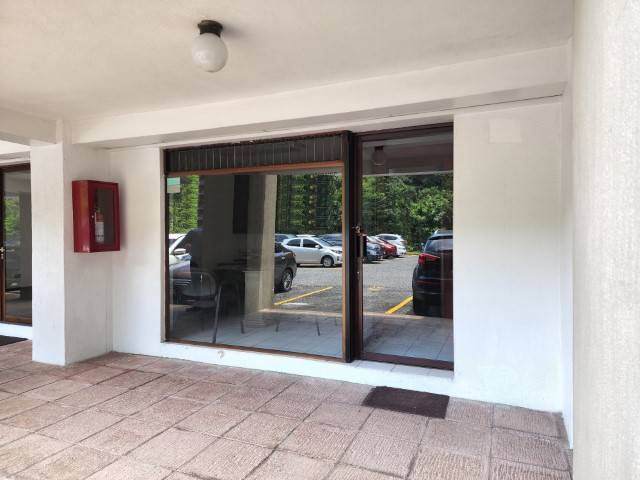 Oficina Amueblada en Alquiler Zona 11 Aguilar Batres - Image 2