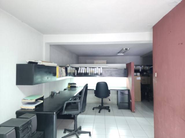 Oficina Amueblada en Alquiler Zona 11 Aguilar Batres - Image 4