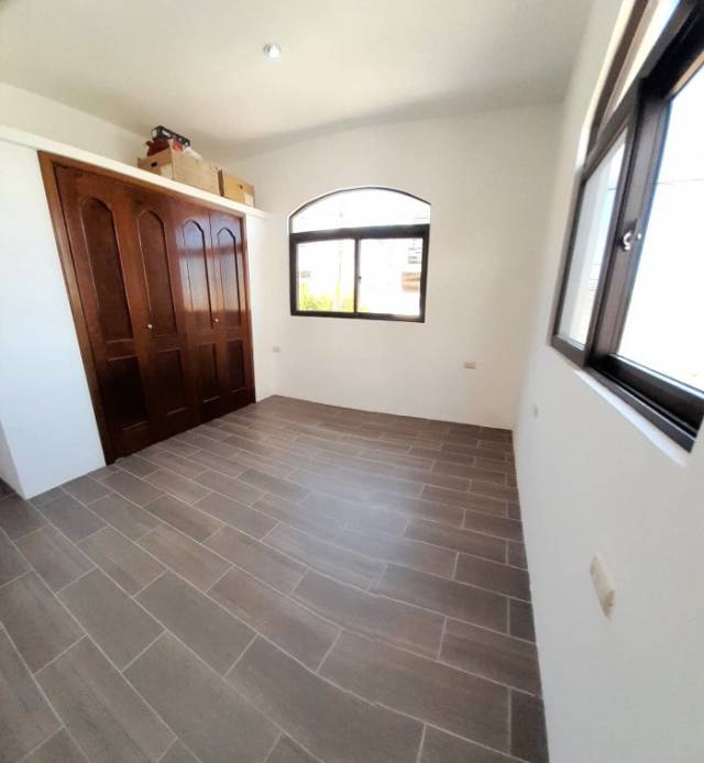 AnteriorSiguiente Casa en Venta en San José Pinula - Miniatura 7