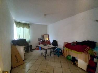 Casa en venta en Bulevar Minerva. Atención inversionistas - Image 1