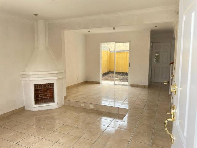 Vendo Casa Remodelada en San José Pinula - Image 3