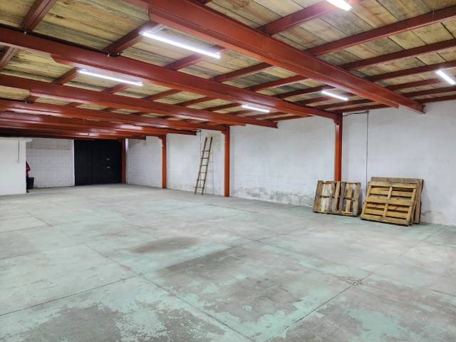 Bodega en Renta en Zona 5 Guatemala, afuera de garita - Image 3
