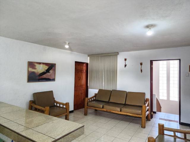 Apartamento Amueblado en Renta. Una habitacion, Zona 13 - Image 2
