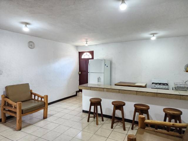 Apartamento Amueblado en Renta. Una habitacion, Zona 13 - Image 3