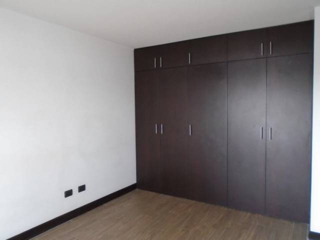 Apartamento en renta en Jardines de Las Charcas - Miniatura 2