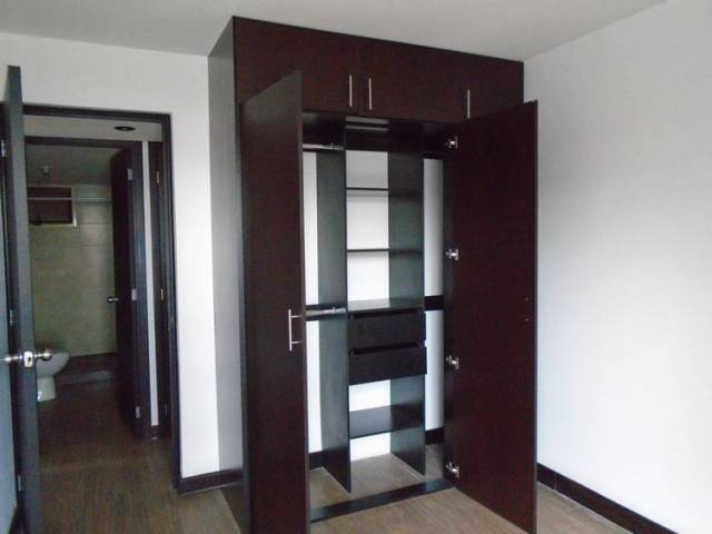 Apartamento en renta en Jardines de Las Charcas - Miniatura 4