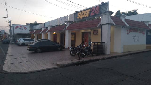 Plaza Comercial en Venta Escuintla, Zona 1 - Image 4