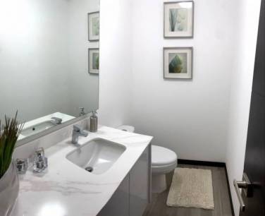 Apartamento en venta en Segheria Zona 14 - Image 1