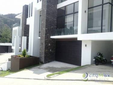 SE VENDE CASA PARA ESTRENAR EN ZONA 16 - Image 1