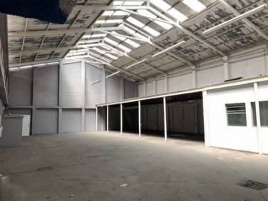 SE RENTA BODEGA EN ZONA 11 AGUILAR BATRES - Image 1