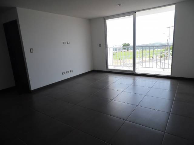SE RENTA APARTAMENTO EN ZONA 16 EL PULTE - Image 4
