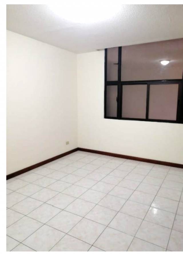 Apartamento en Renta en Zona 14, Ciudad de Guatemala - Image 5