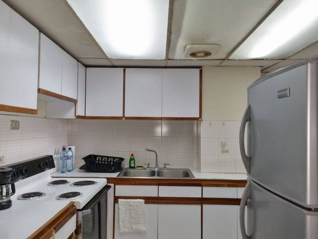 Apartamento en Renta Amueblado en Zona 9 Guatemala - Image 4