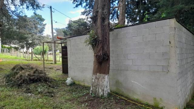Terreno en Venta Santiago Sacatepéquez dentro de garita - Image 2