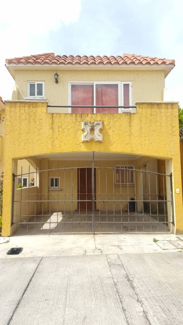 Casa en Venta Prados de Castilla Villa Nueva, Guatemala - Image 1