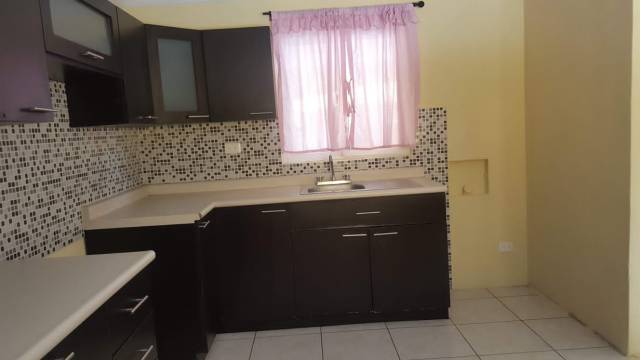 Casa en Venta Prados de Castilla Villa Nueva, Guatemala - Miniatura 9