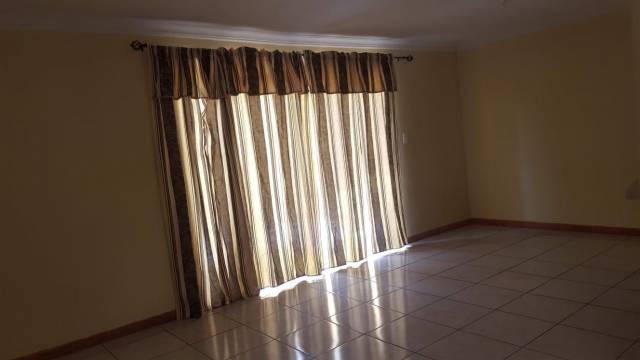Casa en Venta Prados de Castilla Villa Nueva, Guatemala - Miniatura 10